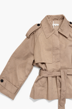Trench corto con cristalli